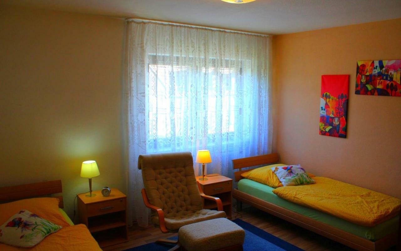 Thomas Apartment *